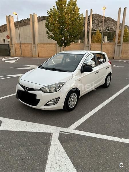 Blanco Usado 2012 Hyundai i20 Berlina | 4600 € (Buen precio) - Imagen 1/4