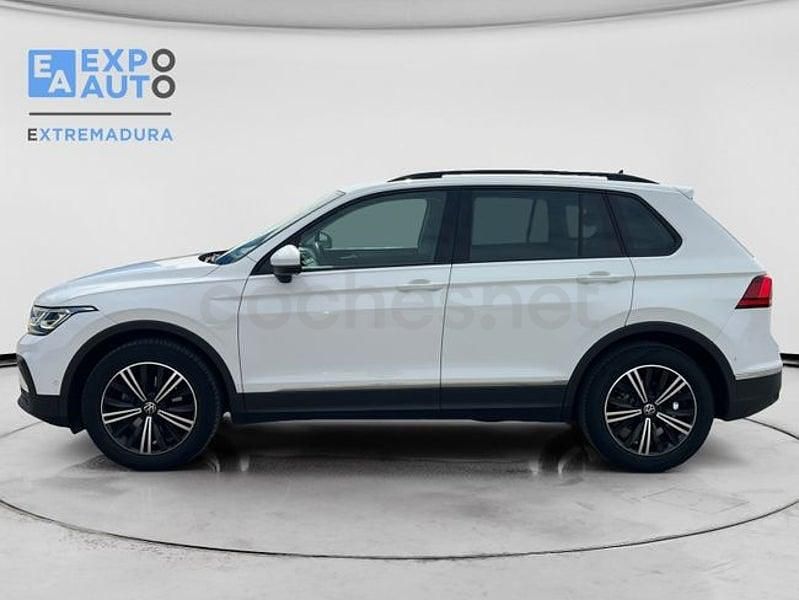 Usado VW Tiguan Life 150 CV (110 kW) 2021 Blanco SUV