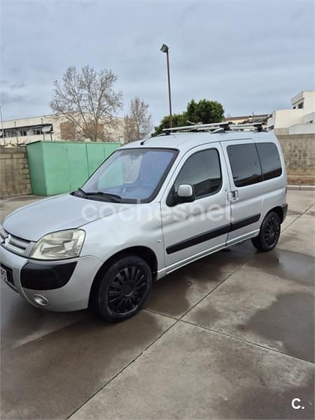 Usado Citroën Berlingo 90 CV (66 kW) 2009 Gris / plata Monovolumen