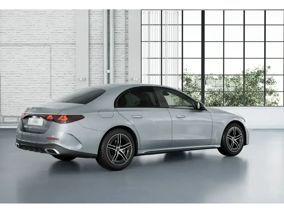 Nuevo Mercedes E200 204 CV (150 kW) 2025 Gris Berlina