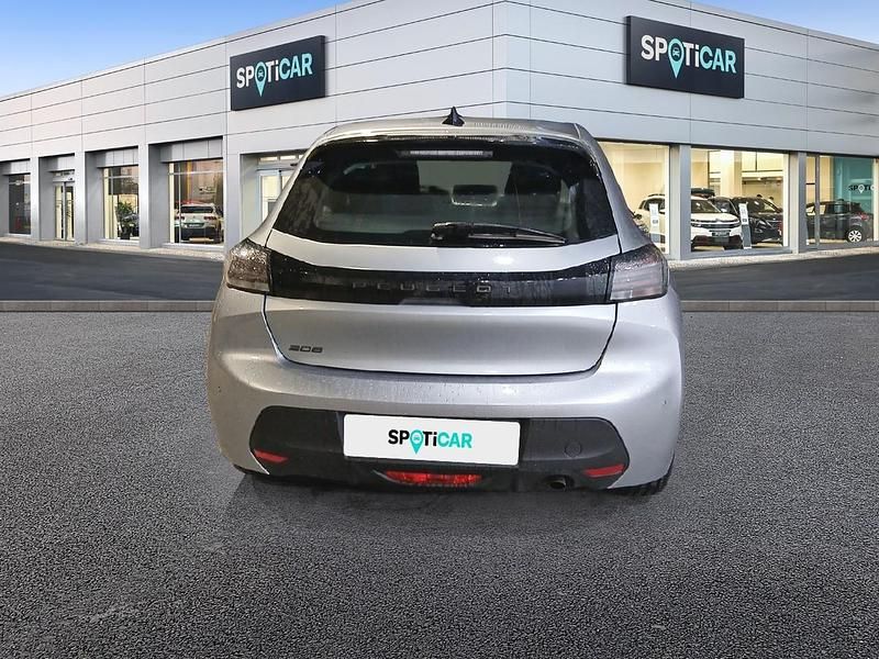 Usado Peugeot 208 Active 100 CV (73 kW) 2024 Gris Utilitario