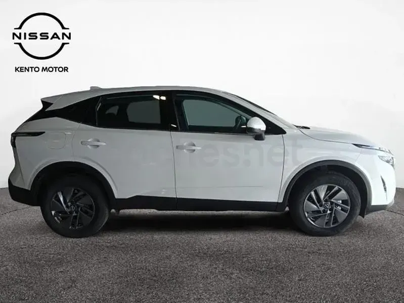 Usado Nissan Qashqai Acenta 158 CV (116 kW) 2026 Blanco SUV