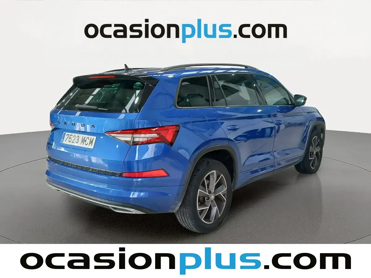 Usado Skoda Kodiaq SportLine 150 CV (110 kW) 2022 Azul SUV