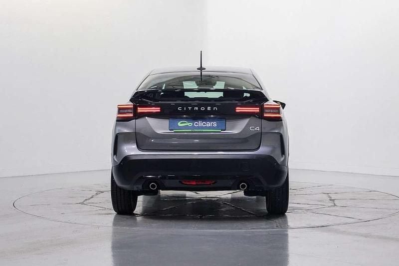 Usado Citroën C4 136 CV (100 kW) 2025 Gris SUV