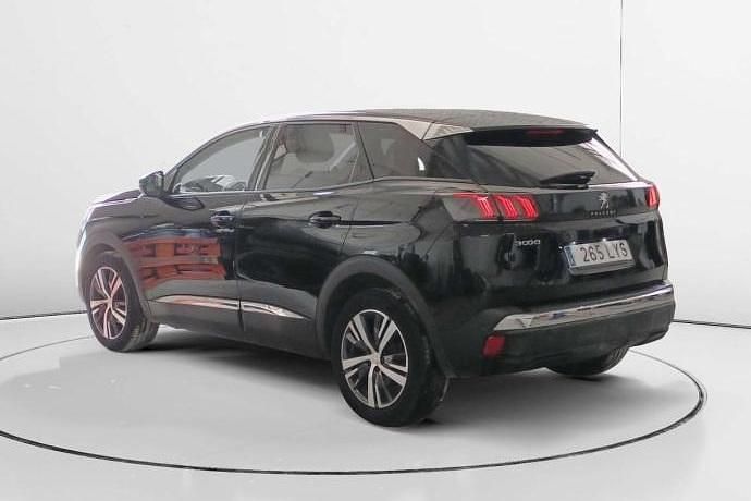 Usado Peugeot 3008 Allure 131 CV (96 kW) 2022 SUV