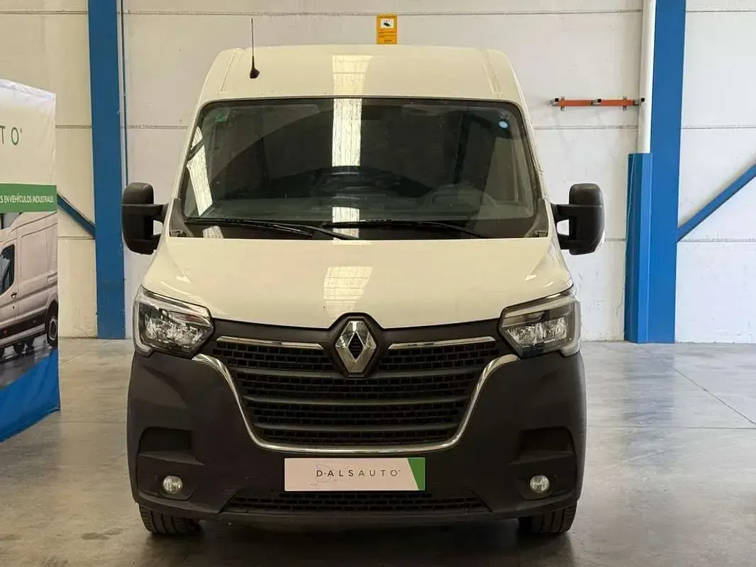 Usado Renault Master 135 CV (99 kW) 2021 Blanco Monovolumen