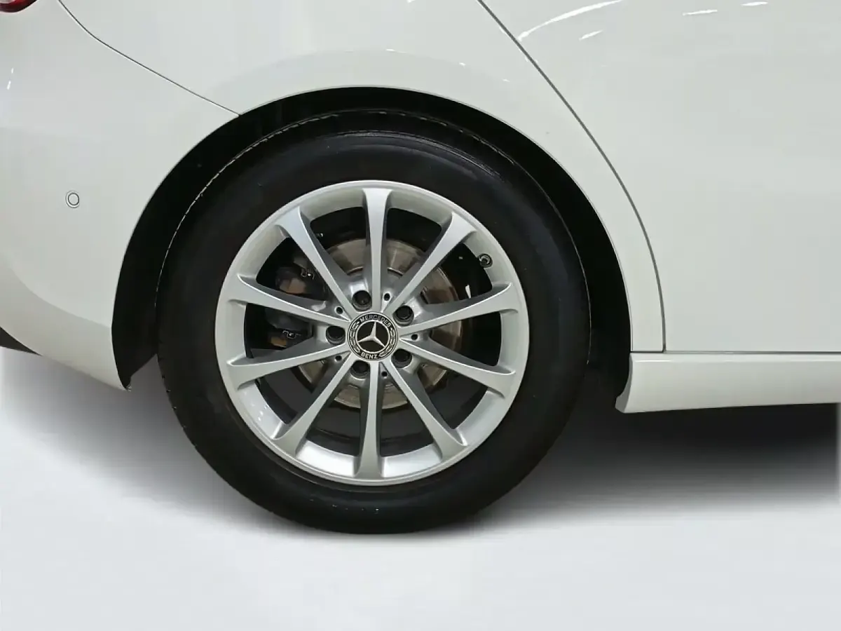 Usado Mercedes A200 150 CV (110 kW) 2019