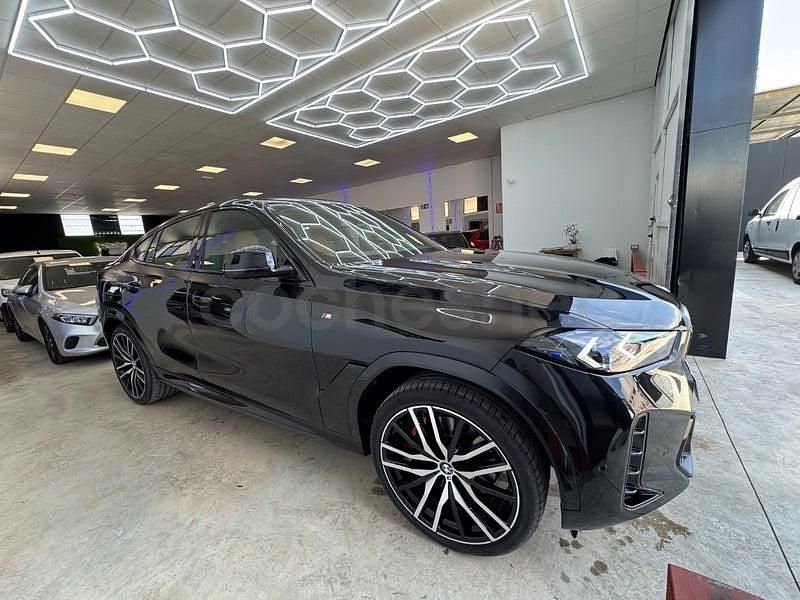 Käytetty BMW X6 M Sport 381 HP (280 kW) 2025 Musta Katumaasturi