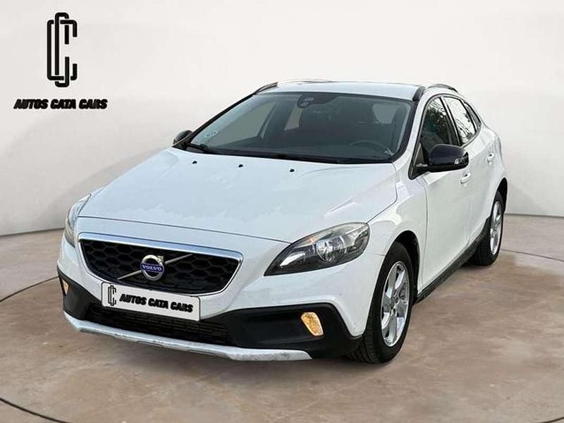 Blanco Usado 2015 Volvo V40 Kinetic Familiar | 10.990 € (Precio justo) - Imagen 1/4