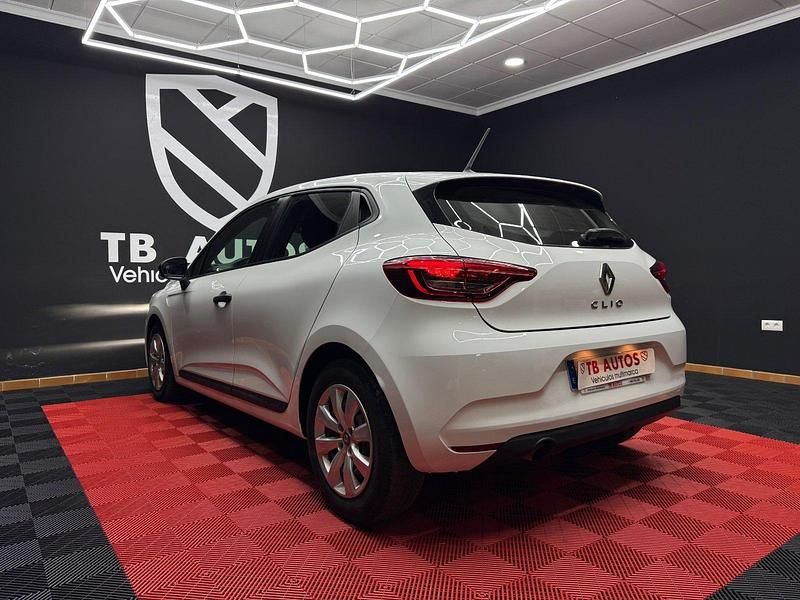Usado Renault Clio V Business 85 CV (62 kW) 2020 Blanco