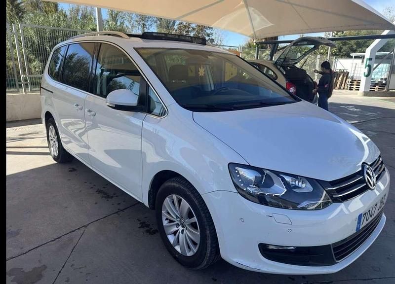 Blanco Usado 2015 VW Sharan Sportline Monovolumen | 19.500 € (Precio justo) - Imagen 1/4