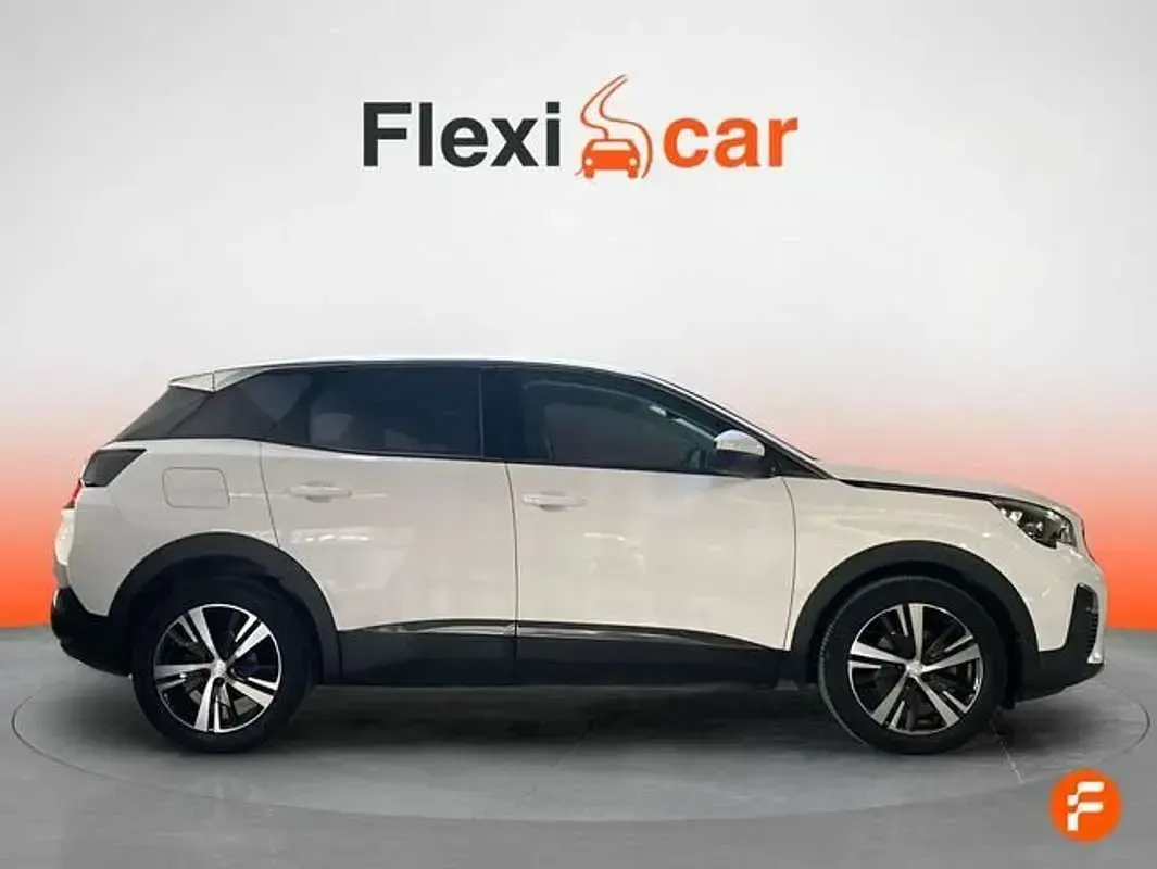 Usado Peugeot 3008 Allure 131 CV (96 kW) 2018 Blanco SUV