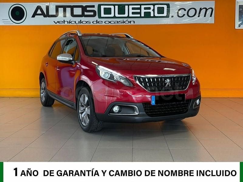 Usado Peugeot 2008 Style 100 CV (73 kW) 2018 Granate SUV