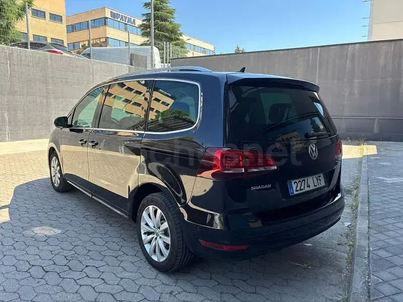 Usado VW Sharan Sportline 150 CV (110 kW) 2018 Azul Monovolumen