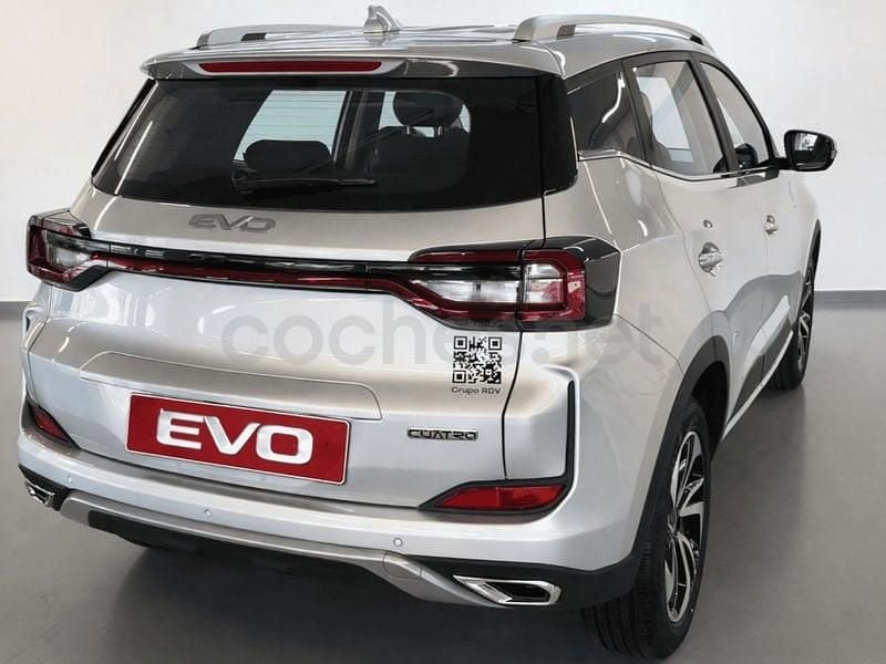 Usado EVO Evo 4 106 CV (77 kW) 2025 Gris / plata SUV