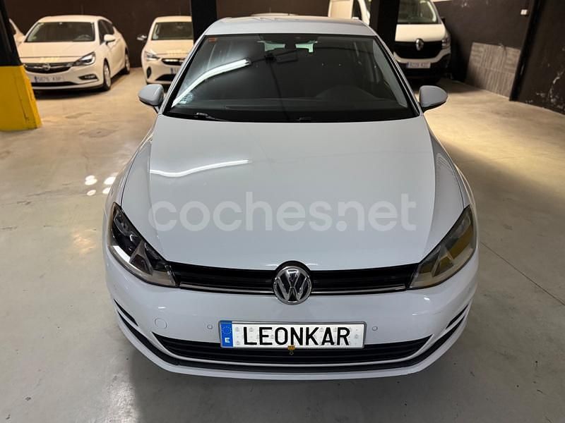 Usado VW Golf VII Advance 110 CV (80 kW) 2016 Blanco Berlina