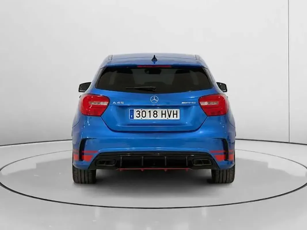 Usado Mercedes A220 AMG line 170 CV (125 kW) 2014 Azul Utilitario