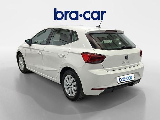 Usado Seat Ibiza Style 110 CV (80 kW) 2023 Blanco Berlina