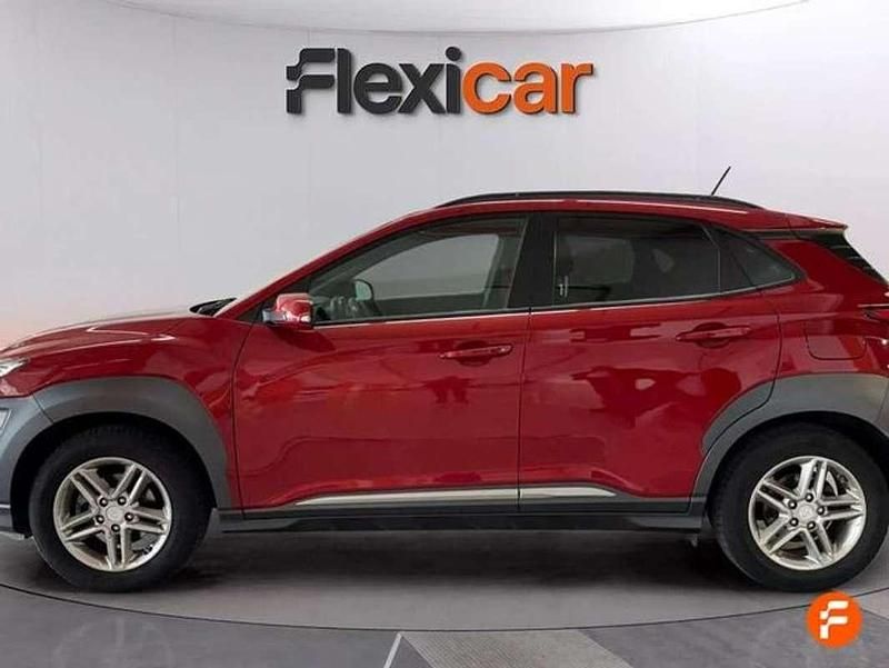 Usado Hyundai Kona 120 CV (88 kW) 2018 Rojo SUV
