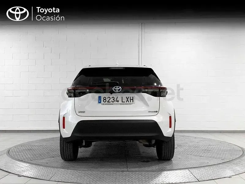 Usado Toyota Yaris Cross Style 116 CV (85 kW) 2022 Blanco SUV