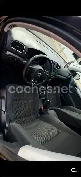 Usado VW Golf VI Advance 105 CV (77 kW) 2011 Negro Utilitario