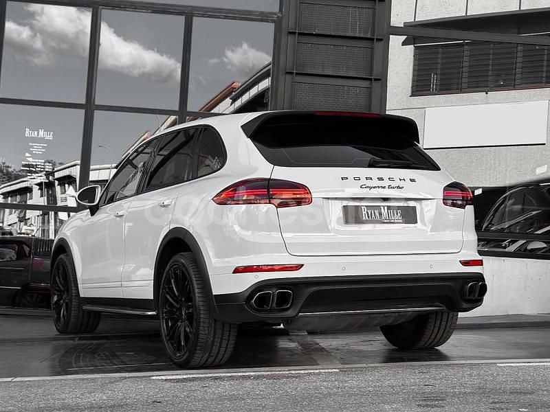 Usado Porsche Cayenne Turbo 520 CV (382 kW) 2015 Blanco SUV