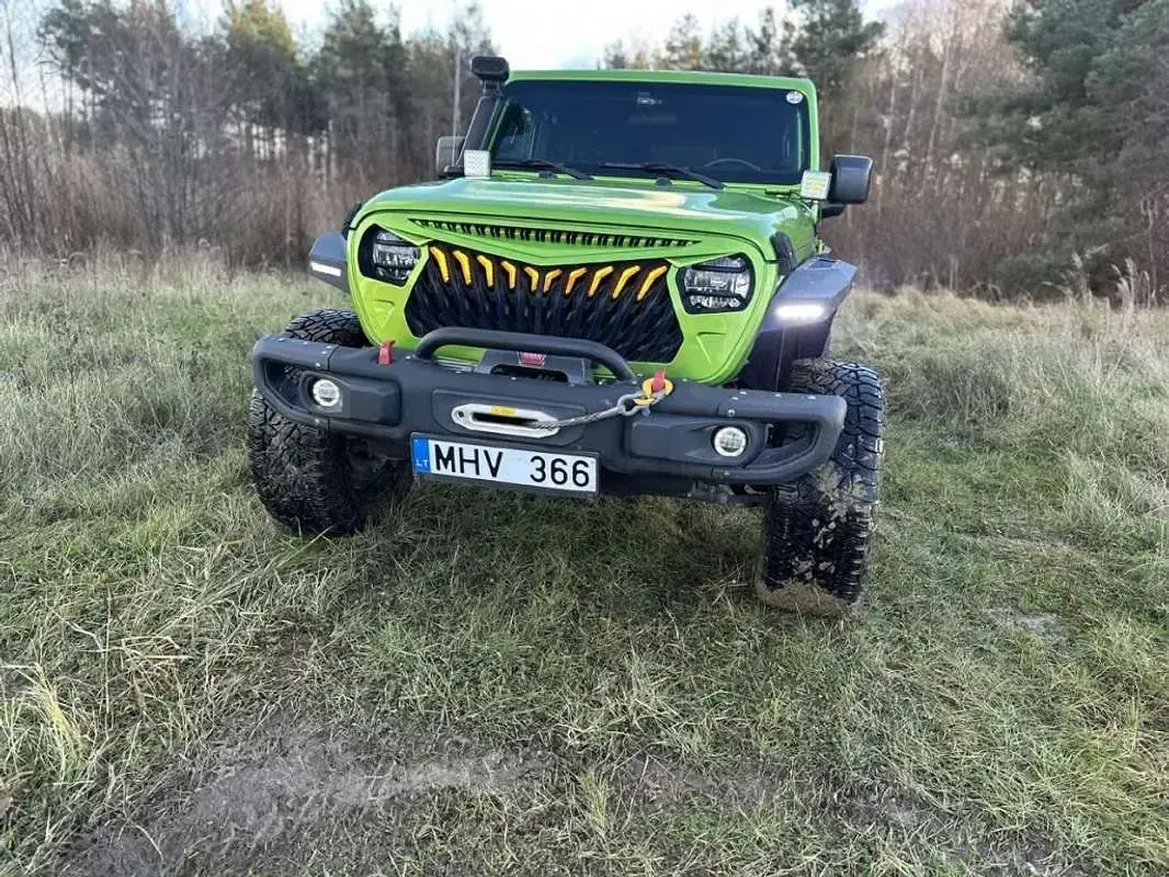 Usado Jeep Wrangler 280 CV (205 kW) 2018 Verde SUV