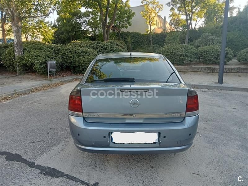 Usado Opel Vectra Sport 150 CV (110 kW) 2007 Gris / plata Berlina