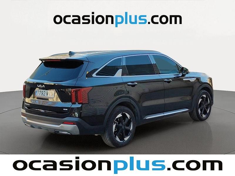 Usado Kia Sorento 232 CV (170 kW) 2024 Negro SUV
