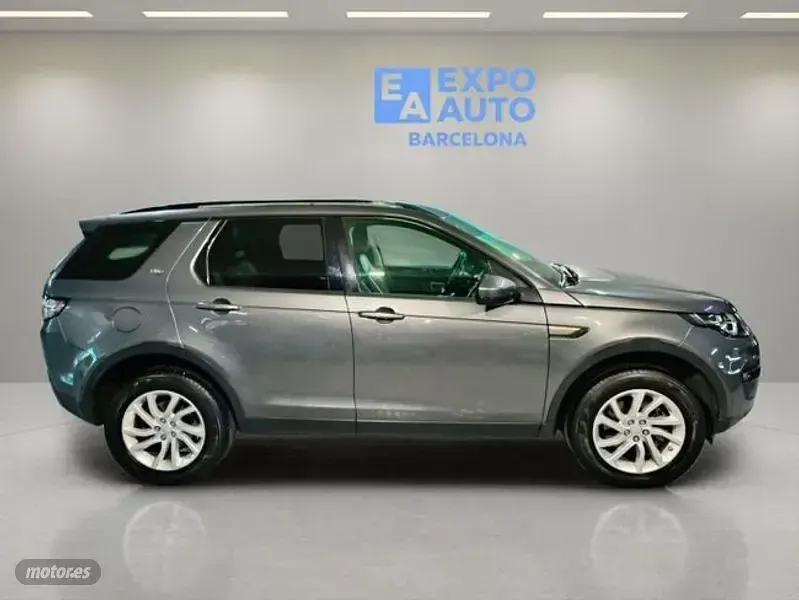 Usado Land Rover Discovery SE 149 CV (109 kW) 2016 Gris SUV