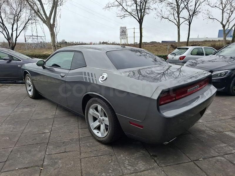 Usado Dodge Challenger 375 CV (275 kW) 2023 Gris / plata Coupe