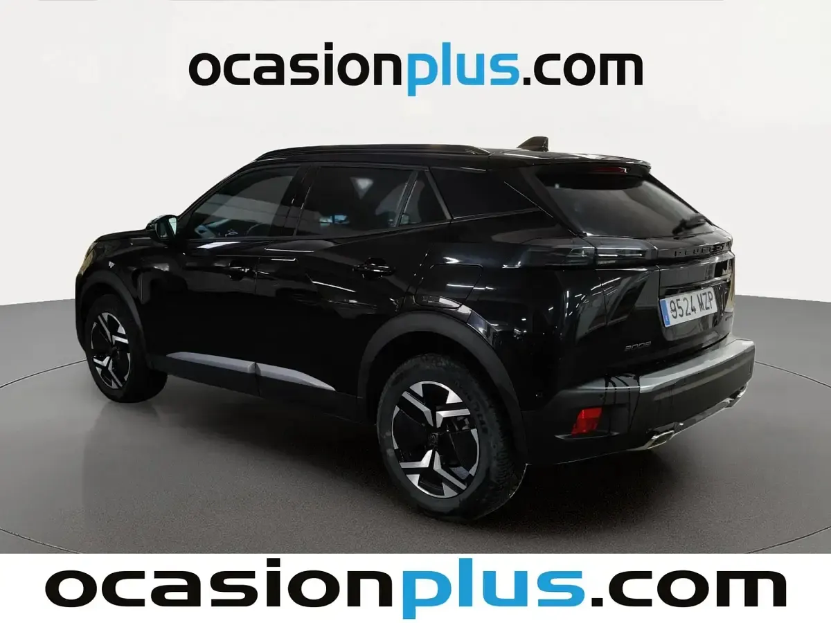 Usado Peugeot 2008 Allure 145 CV (106 kW) 2025 Negro SUV