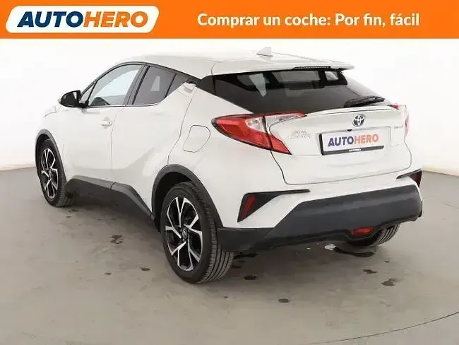 Usado Toyota C-HR Advance 122 CV (89 kW) 2018 Blanco SUV