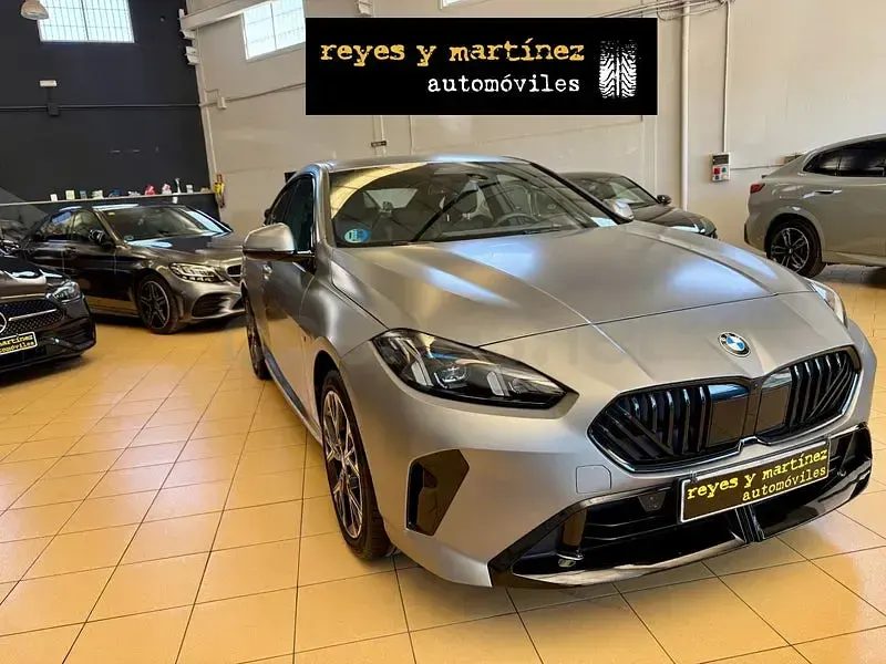 Usado BMW 220 Gran Coupé Comfort Edition 170 CV (125 kW) 2025 Gris / plata Coupe
