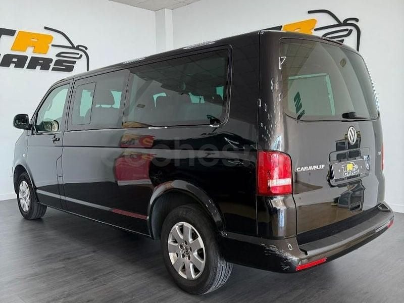 Usado VW Caravelle Comfortline 140 CV (102 kW) 2015 Negro Monovolumen