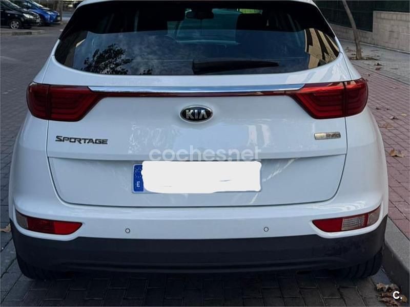 Usado Kia Sportage 115 CV (84 kW) 2018 Blanco SUV