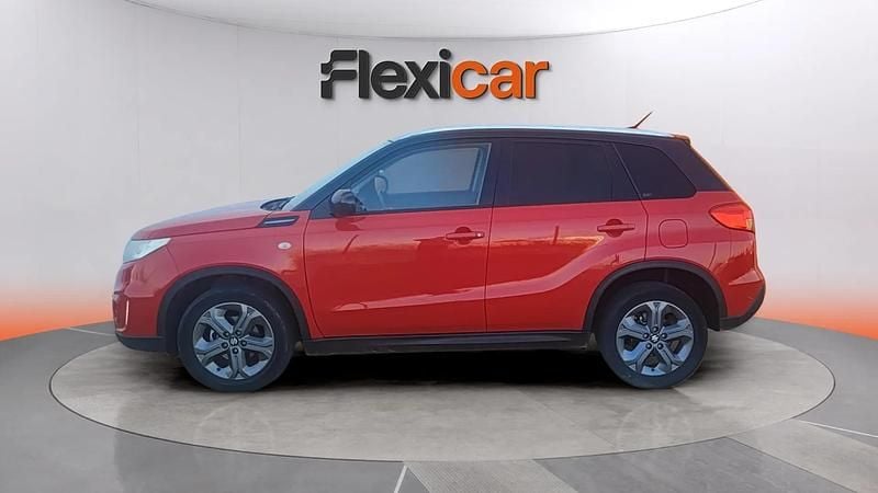 Usado Suzuki Vitara 121 CV (88 kW) 2016 Rojo SUV