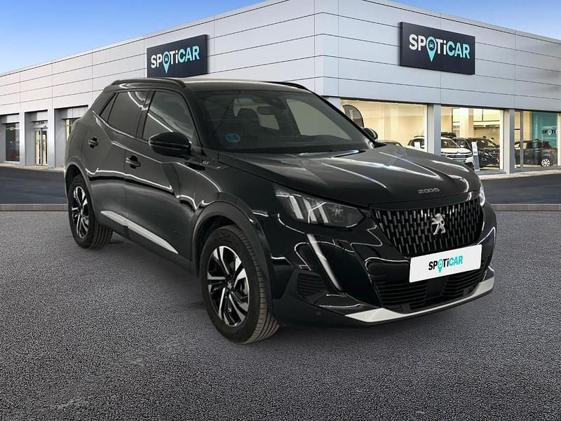 Usado Peugeot 2008 GT 130 CV (95 kW) 2023 Negro SUV