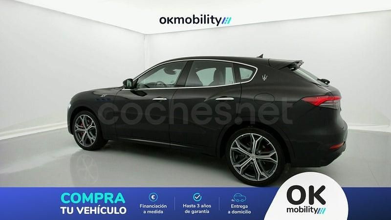 Usado Maserati Levante GT 330 CV (242 kW) 2022 Negro SUV