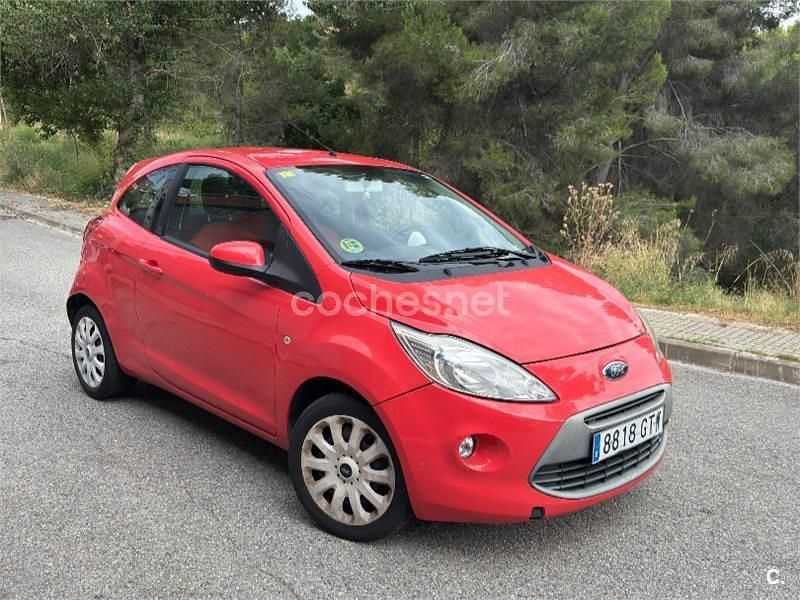 Rojo Usado 2010 Ford Ka Trend Berlina | 3100 € (Super precio) - Imagen 1/4