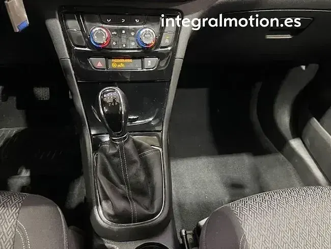 Usado Opel Mokka Selective 140 CV (102 kW) 2018 Negro SUV