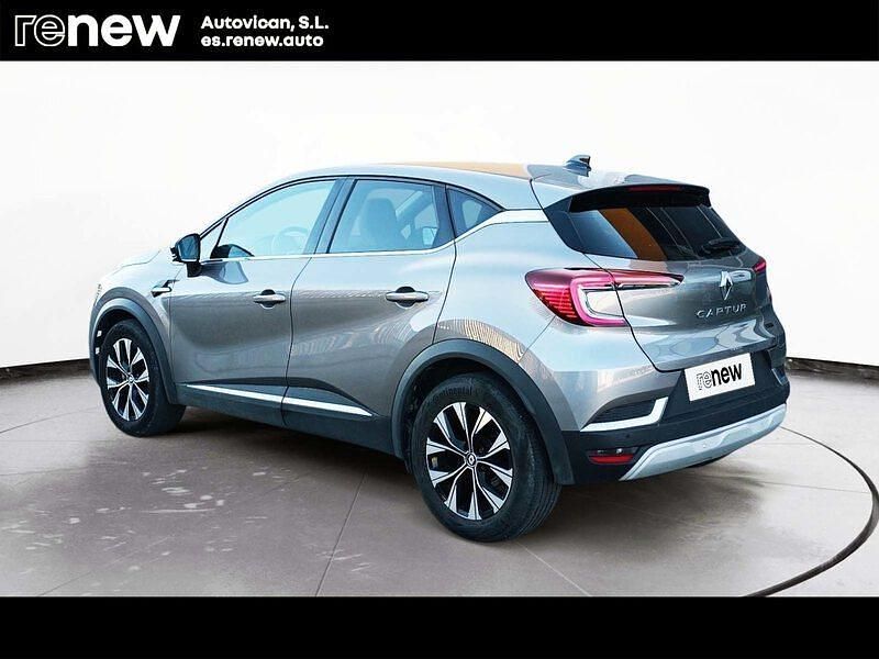 Usado Renault Captur Techno 145 CV (106 kW) 2022 Gris SUV