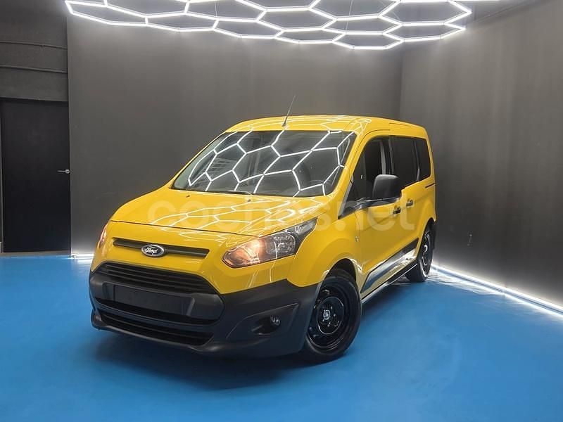 Amarillo Usado 2015 Ford Tourneo Connect Trend Monovolumen | 11.490 € (Caro) - Imagen 1/4