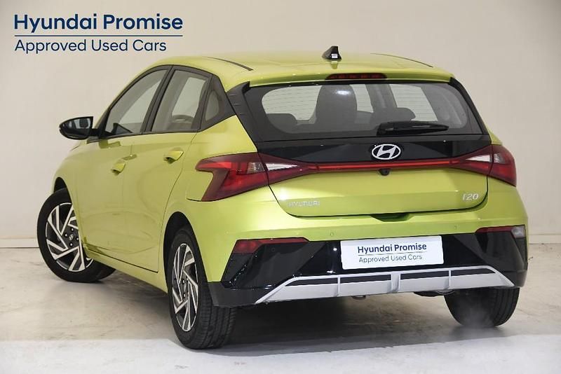 Usado Hyundai i20 99 CV (72 kW) 2024 Utilitario