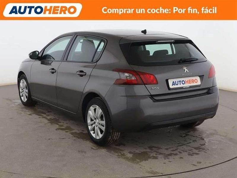 Usado Peugeot 308 Active 131 CV (96 kW) 2021 Gris Utilitario