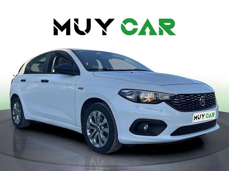 Usado Fiat Tipo Pop 120 HP (88 kW) 2018 Branco Citadino