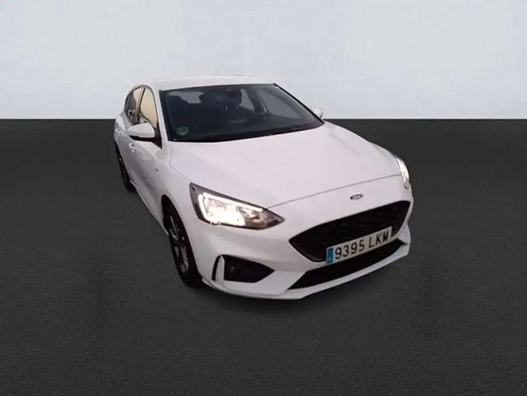 Usado Ford Focus ST-Line 150 CV (110 kW) 2020 Blanco Utilitario