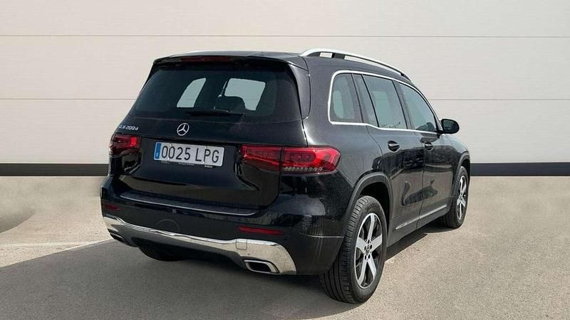 Begagnad Mercedes GLB200 151 HK (111 kW) 2021 Svart SUV