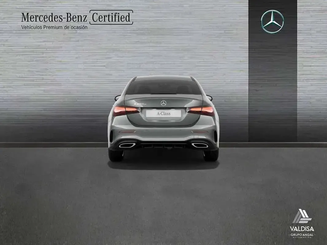 Usado Mercedes A250 218 CV (160 kW) 2025 Berlina