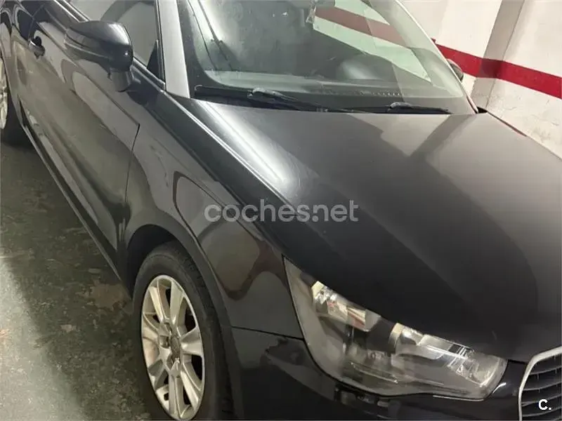 Usado Audi A1 Ambition 90 CV (66 kW) 2011 Negro Utilitario